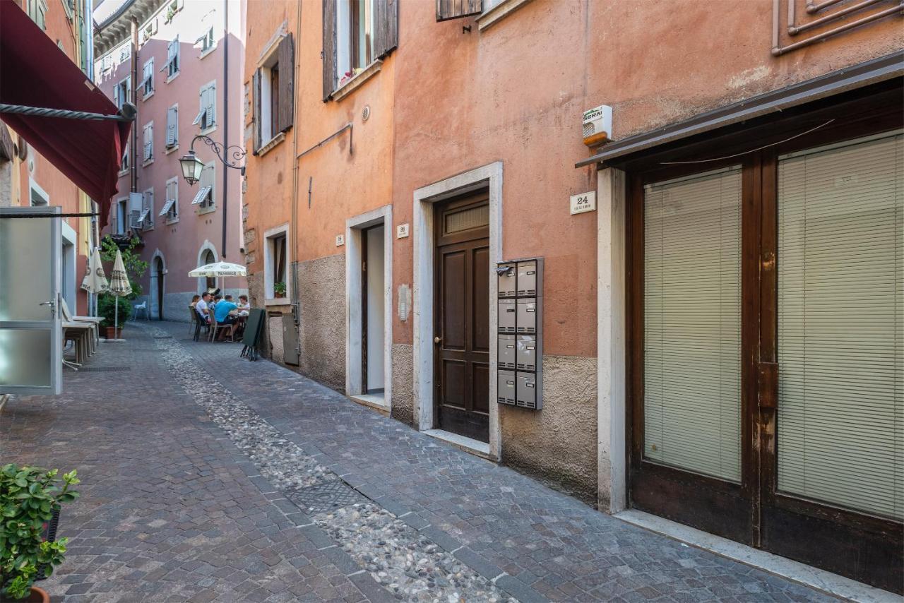 Casa Giulia Apartamento Riva del Garda Exterior foto